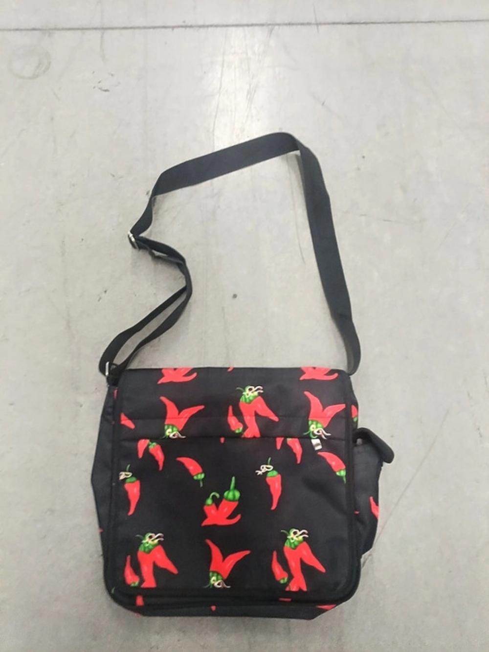 Women's Black & Red Crossbody Bag